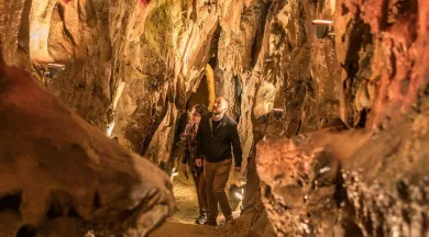 Visuels Tourinsoft - JEP - musée et grottes - Sarah Veysseyre Mayenne Tourisme