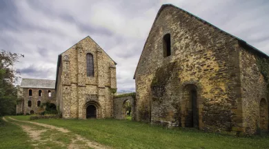 Abbaye Clairmont - Laval Images
