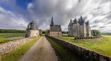 Pont - château de Bourgon - © sparadra53