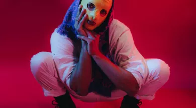 IY-200106 - Neon Graveyard