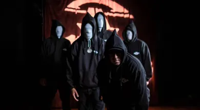 2 - Assassin - Photo press sans logo (c) Sixtine Raider - Grande - Sixtine Raider