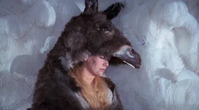 pa_15dec22_1_1_36.jpg_1 - Peau d'âne © 1970 Succession Jacques Demy