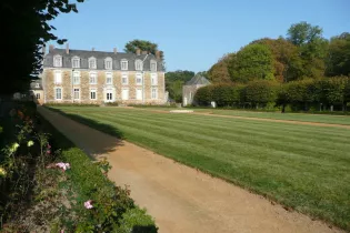 Château_de_la_Faucille-49-PCU-photo2 - © O. DU BOBERIL 