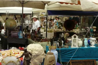 Durtal_brocante_23 sept - Laura Bellanger