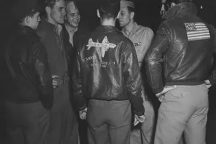 Exposition le cuir des anges Marcé - Association Vannetaise Air Mémorial