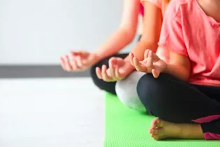 Yoga Famille 170125 - Pixabay