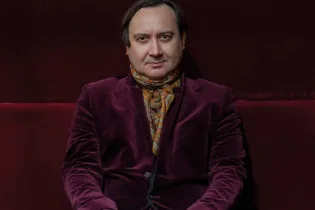 fa26-concert_tres_chic - Hannah Assouline