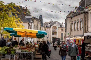 Marché d'Evron 2 - © sparadra53