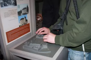 visite sensorielle - Musée du Château de Mayenne