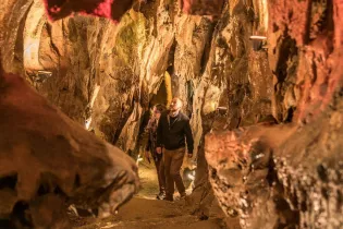 Visuels Tourinsoft - JEP - musée et grottes - Sarah Veysseyre Mayenne Tourisme