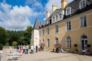 Chateau-de-Dobert-visite-guidée - Office de Tourisme Vallée de la Sarthe / Stevan Lira