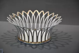 Corbeille ajourée - Musée de la faïence et de la céramique
