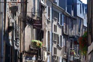 Rue dans la cité Plantagenêt - Ville du Mans
