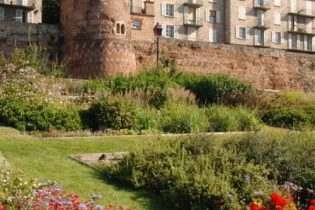 ENCEINTE ROMAINE - Ville du Mans