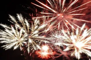 FMA72-feu-d-artifice-le-mans2 - VDM