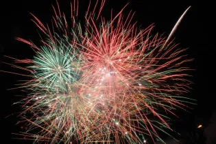Feu d'artifice_1 - Pexels / photoGraph